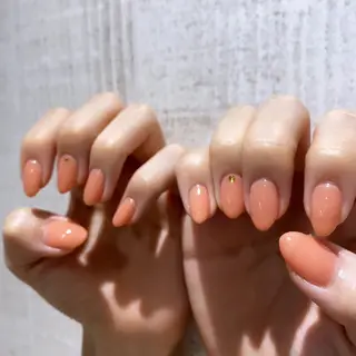 ネイル 13日3980円‼️ マグもデザインも◎のネイルデザイン