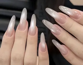 ネイル nail salon recess所属・山下 百合のネイルデザイン