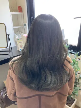 セミロング カラー 韓国スタイル🇰🇷 minamiのヘアスタイル