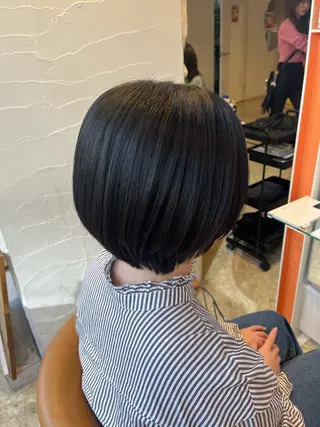 ショート うしだ かおるのヘアスタイル