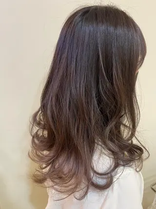 セミロング sea's所属・ヒラカホ/矢場町/ ブリーチ/似合わせのヘアスタイル