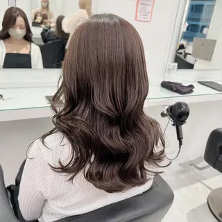セミロング カラー 透け上品ハイトーン 職人ゆうと🤍のヘアスタイル