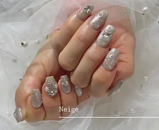 ネイル Neige所属・Neige 𓂃 aiのネイルデザイン
