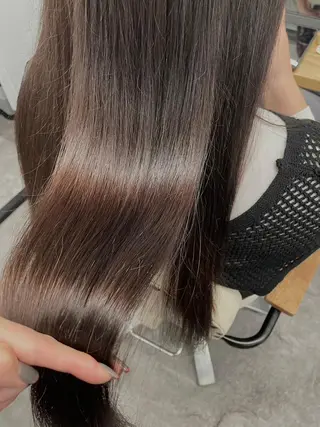 ロング カラー N° aria 三軒茶屋のヘアスタイル