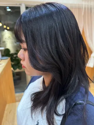 カラー 🌱艶髪ストレート✨ 🦖せりか🦖のヘアスタイル