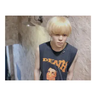 ショート カラー ブリーチ、パーマ 西部笑のヘアスタイル