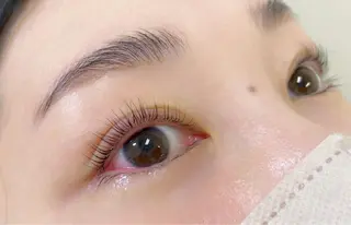 マツエク・マツパ ROWL total beauty salon所属・ROWL YUKARIのマツエク・マツパデザイン