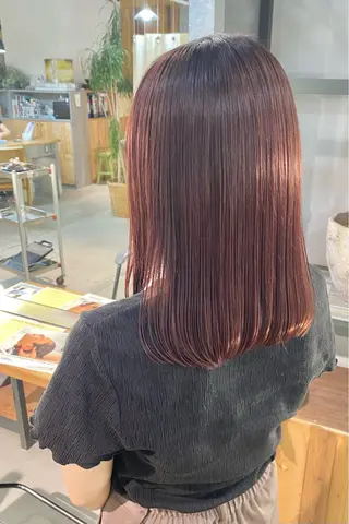 ミディアム カラー 菊地 紗矢のヘアスタイル