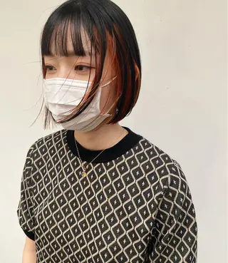 ショート カラー tonari 梅田、中崎町のヘアスタイル