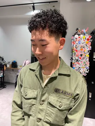 ショート パーマ メンズ アトム/ウルフ パーマ/レイヤーのヘアスタイル