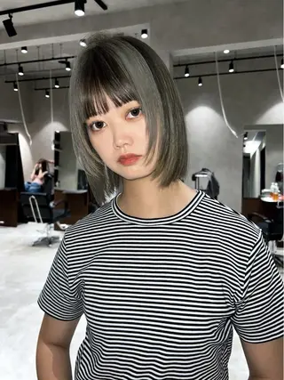 カラー nehus nagaoka所属・🖤複雑履歴ブリーチ Mizuki 🖤のヘアスタイル