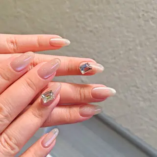 ネイル 🌈 Laule'aのネイルデザイン