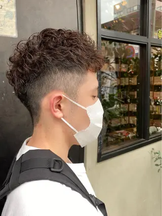 ショート パーマ メンズ 【扉gate】野崎 英幸のヘアスタイル