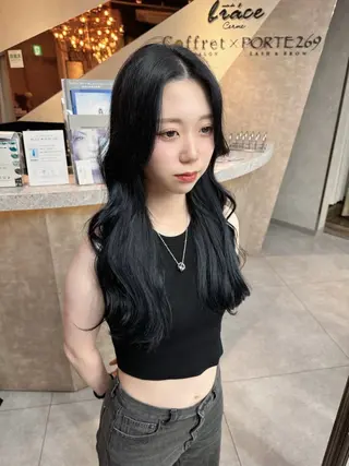 ロング 韓国/レイヤー/ 透明感🩶ひかる🩶のヘアスタイル