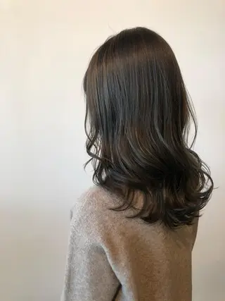 ミディアム カラー 【艶カラー】 STYLE 和泉俊希のヘアスタイル