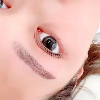 マツエク・マツパ アイブロウ NALU by felizのマツエク・マツパデザイン