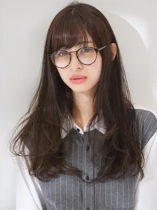 ロング マーブル東京 三軒茶屋 美容室のヘアスタイル