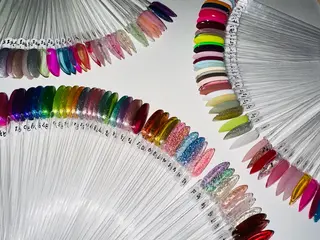 ネイル M Hのネイルデザイン