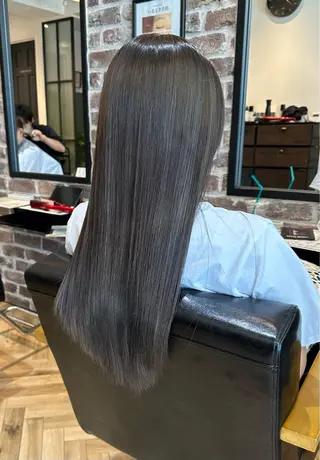カラー 小林 広汰のヘアスタイル