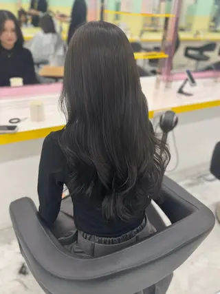 カラー ☁️縮毛矯正✖️ 透明感☁️りくのヘアスタイル