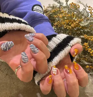 ネイル マツエク・マツパ アイブロウ feey ⁑erinaのネイルデザイン