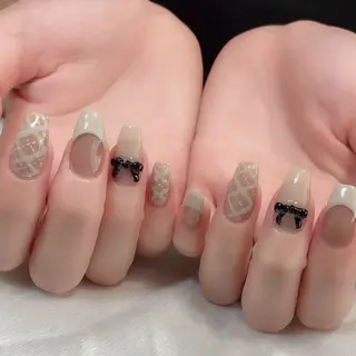 ネイル Legit nail salonのネイルデザイン