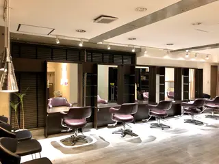 南草津美容室デザインスペースアース所属・南草津ヘナカラー＆ ストレート★YUMIのヘアスタイル