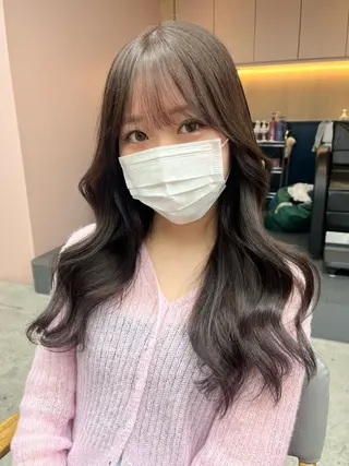 カラー ayaka♡ 柔らかカラーのヘアスタイル