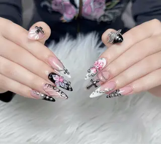 ネイル 🌸Hana 🌸のネイルデザイン