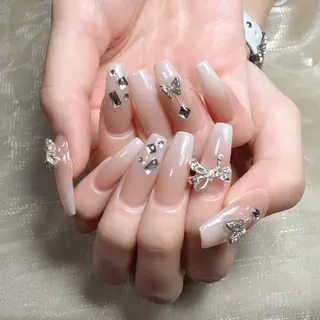 ネイル L.Nail所属・L.nail 【エル.ネイル】のネイルデザイン