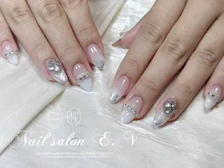 ネイル E.N🦋 長さ出し/持ち込みのネイルデザイン