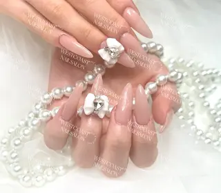 ネイル リボン、ガーリー パーツ放題専門店のネイルデザイン