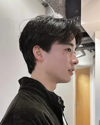 メンズ miyu 透明感カラー/パーマのヘアスタイル