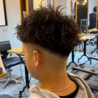 ショート パーマ メンズ ツイスパ/ TAKUMIのヘアスタイル