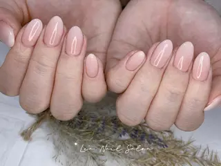 ショート カラー ネイル Lea NAILsalon所属・Le’a NailSalonのネイルデザイン