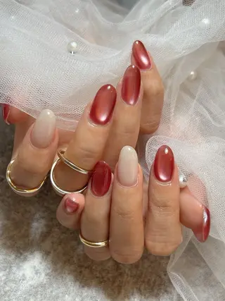 ミディアム ルミエナ銀座 宮本のネイルデザイン