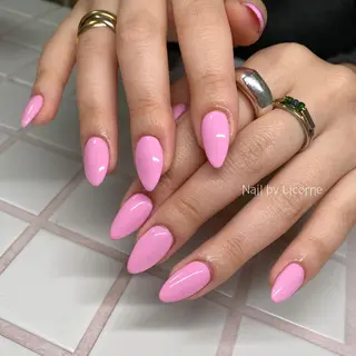 ネイル Nail by Licorneのネイルデザイン