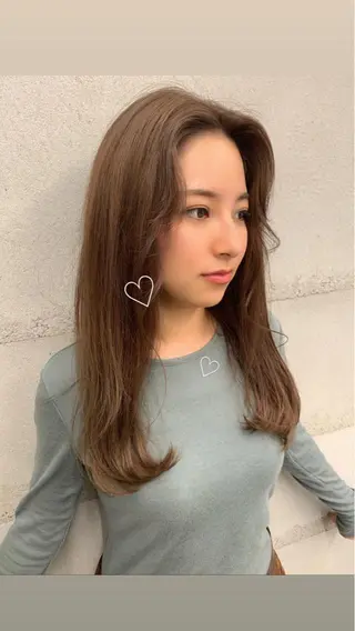 ロング 透明感/オリーブ/ グレージュ/YUKAのヘアスタイル