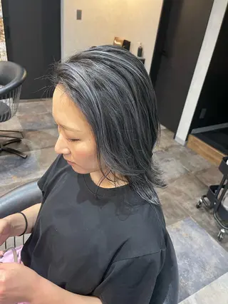 ミディアム カラー Felice Erikaのヘアスタイル