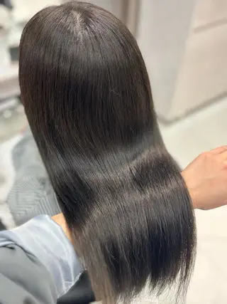 ロング カラー Sakuraෆ˚* 暗髪×まつパ🖤🥀のヘアスタイル