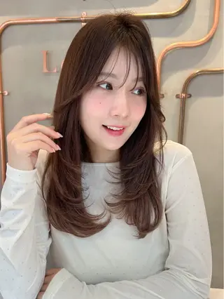 ロング ハッシュカット/韓国 レイヤー/カハナのヘアスタイル