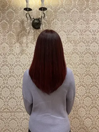 ロング カラー 齋藤 若菜のヘアスタイル