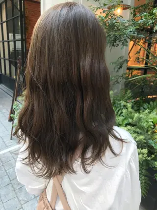 セミロング LOMA🇰🇷 銀座クボタのヘアスタイル