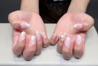 ネイル nail salon menarii所属・mai 🩵のネイルデザイン