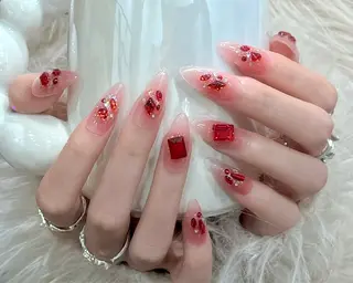 ネイル ネイルサロン Jasmine 池袋東口所属・YU RIのネイルデザイン