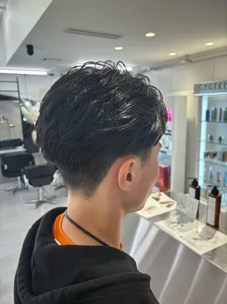 カラー メンズ 韓国&メンズウルフ 高森蓮のヘアスタイル