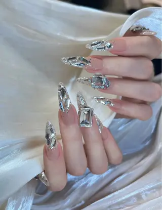 ネイル Bél Nail salonのネイルデザイン