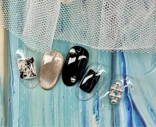 ネイル AngelChris ビューティーサロンのネイルデザイン