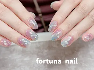 ネイル Nail •Head スパFortunaのネイルデザイン