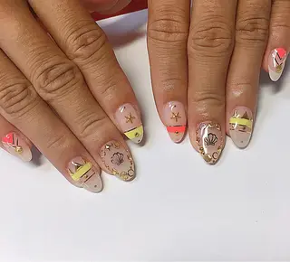 ネイル Emu Nailのネイルデザイン